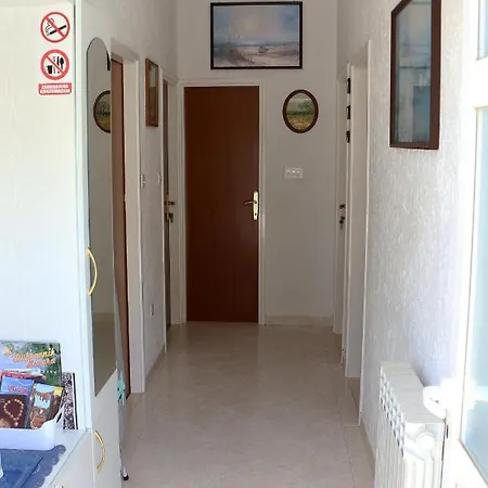 公寓 Marija 米利尼