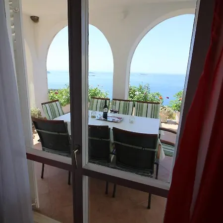 아파트 Marija 믈리니