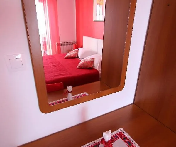 Appartement Marija Mlini